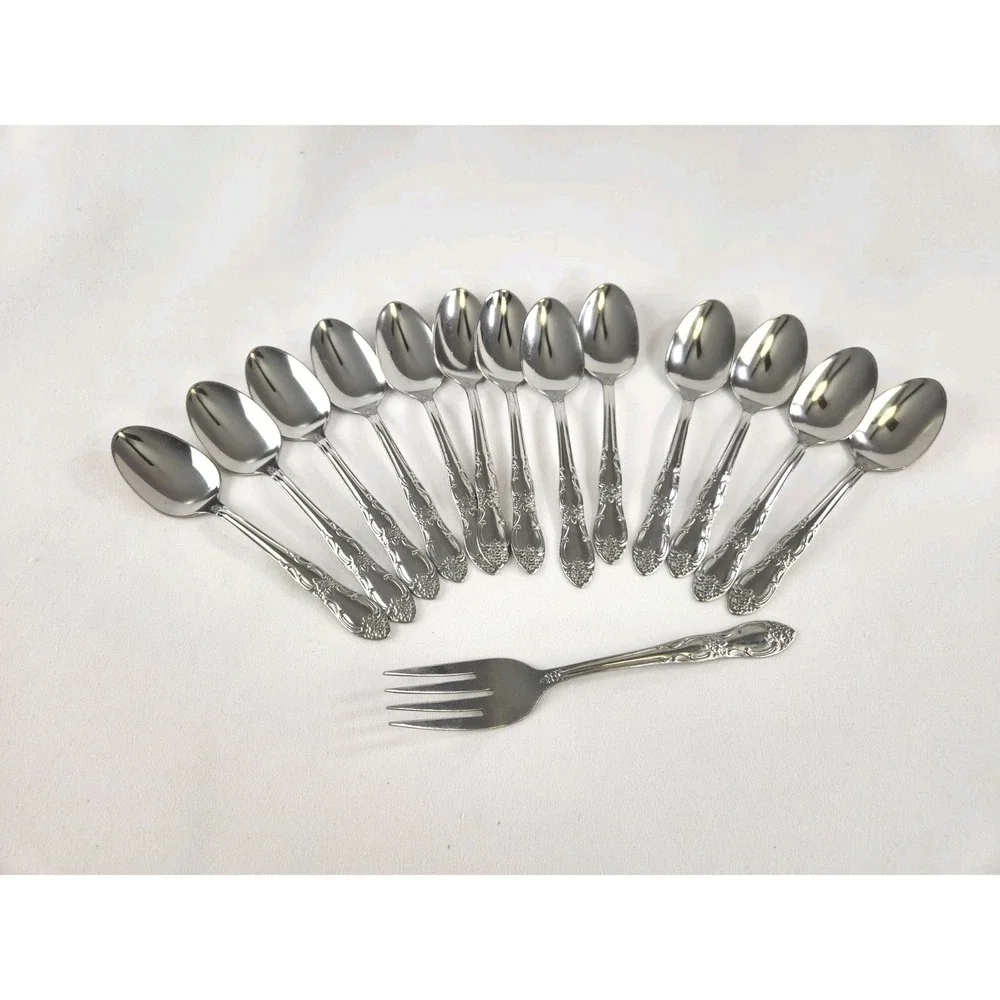 Oneidacraft Oneida VENUS Stainless Steel Flatware Lot of 13 Spoons +‎ Fork